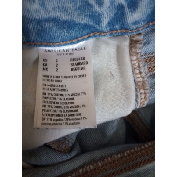 American Eagle Women's Size 2 Destroyed Blue Jean - Picture 7 of 9
